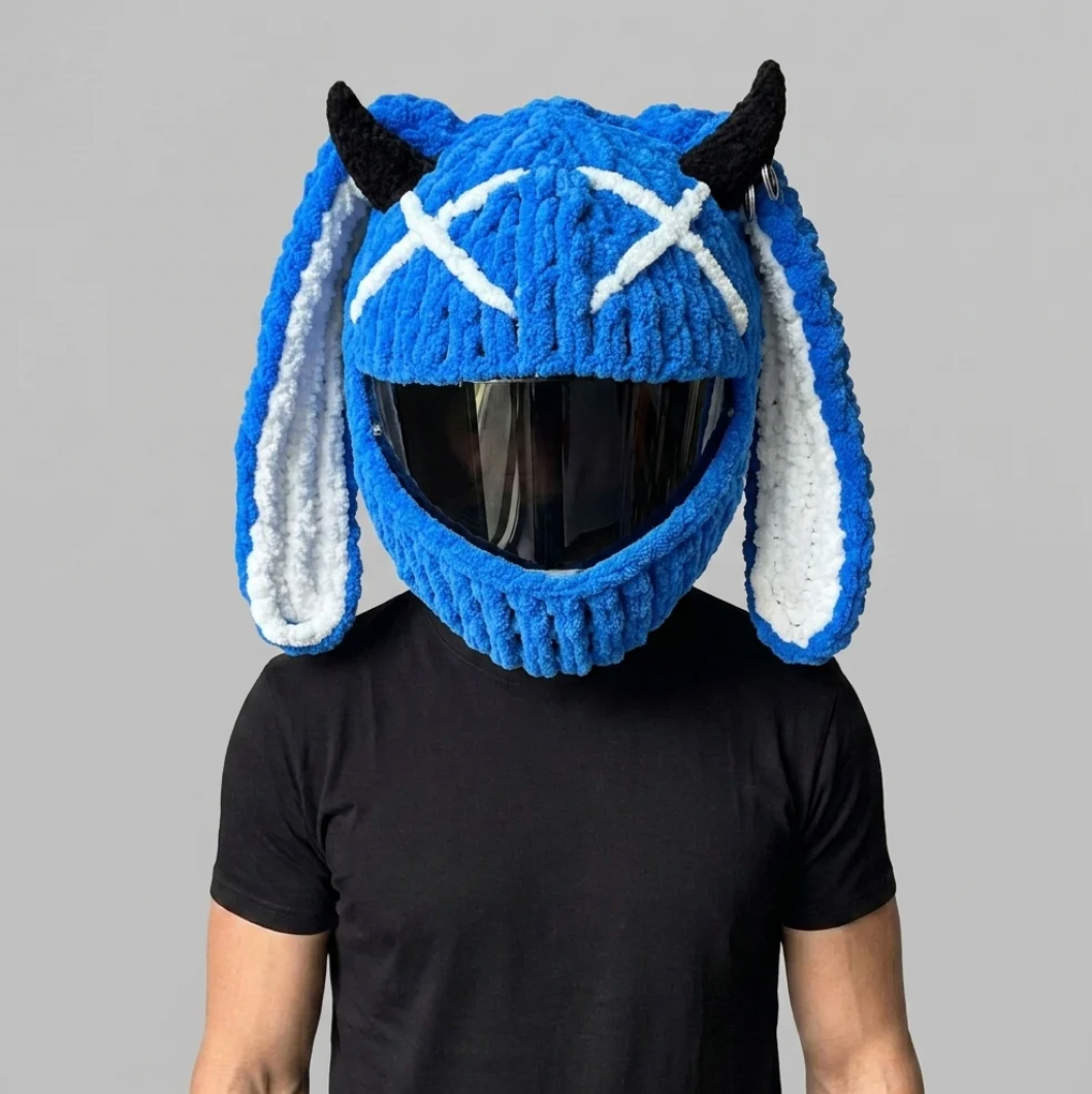 Stickad Hjälm Design